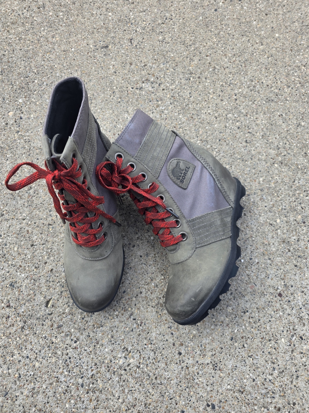 Sorel Joan Artic Wedge Boots Women Size 7.5